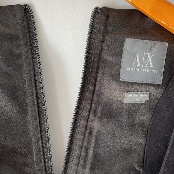 Armani Exchange black vest six M perfect condition - Picture 7 of 7